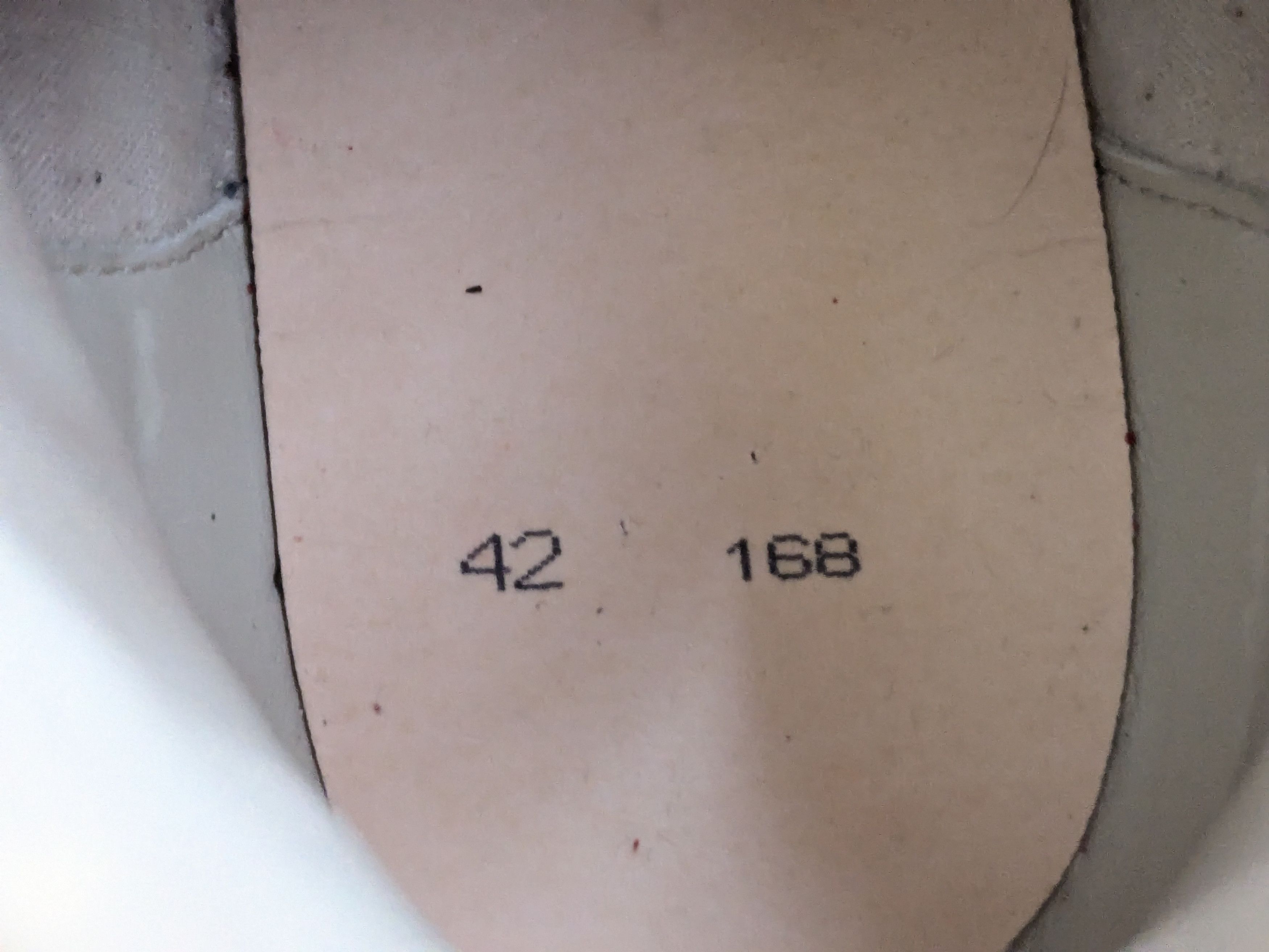 Maison Margiela Maison Margiela GAT Replica Red Paint Splatter 9 42 Size US 9 / EU 42 - 11 Thumbnail