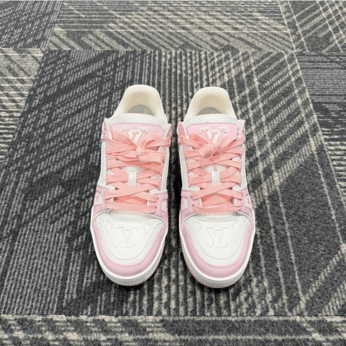 Louis Vuitton Louis Vuitton Low-Top Sneakers Size US 7.5 / IT 37.5 - 5 Thumbnail