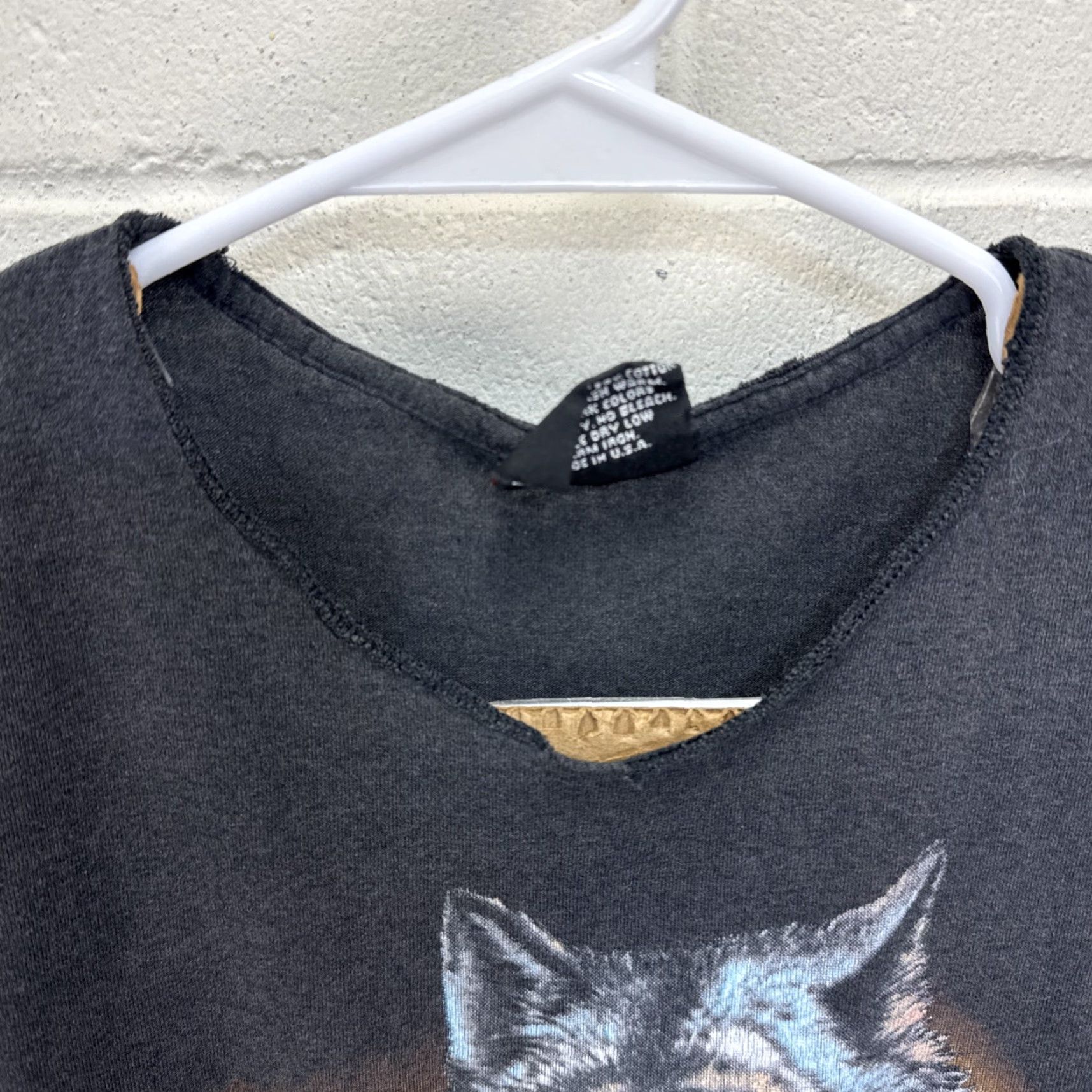 Harley Davidson VINTAGE Harley-Davidson 3D Emblem 1989 Survivors Wolf Motorcycle T Shirt Large Men Black Size US L / EU 52-54 / 3 - 5 Thumbnail