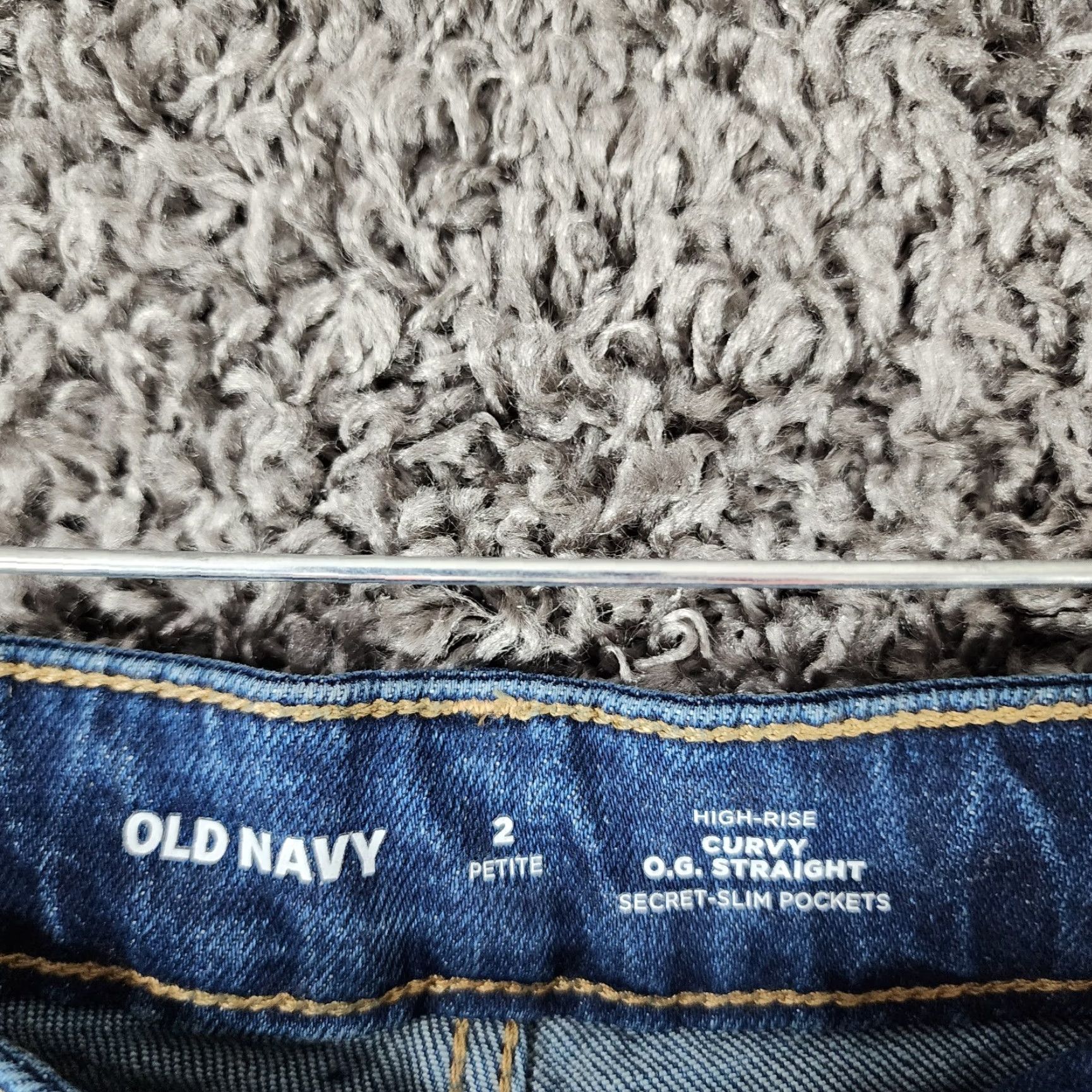 Old Navy VINTAGE? No. Just Old Navy Jeans High Rise Curvy Straight Slim Blue Jeans Size 2P Petite Women Size 26" / US 2 / IT 38 - 3 Thumbnail