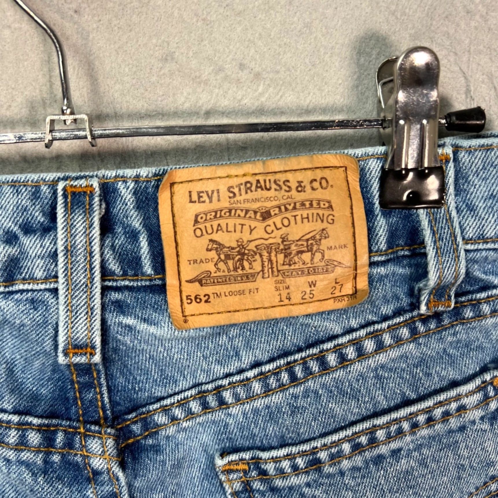 Levi's VINTAGE Levi's Jeans Slim 5-Pocket 14 / 25 x 27 Light Wash Denim Womens Boys? Size 36" / US 14 / IT 50 - 3 Thumbnail