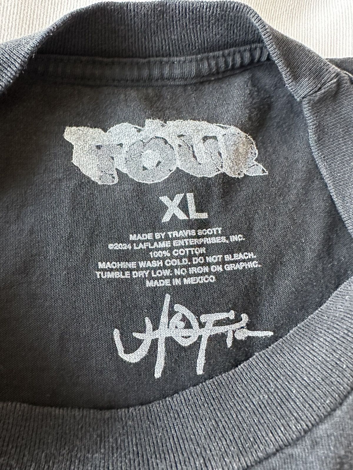 Travis Scott METLIFE NEW YORK EXCLUSIVE UTOPIA TOUR TEE TRAVIS SCOTT ...