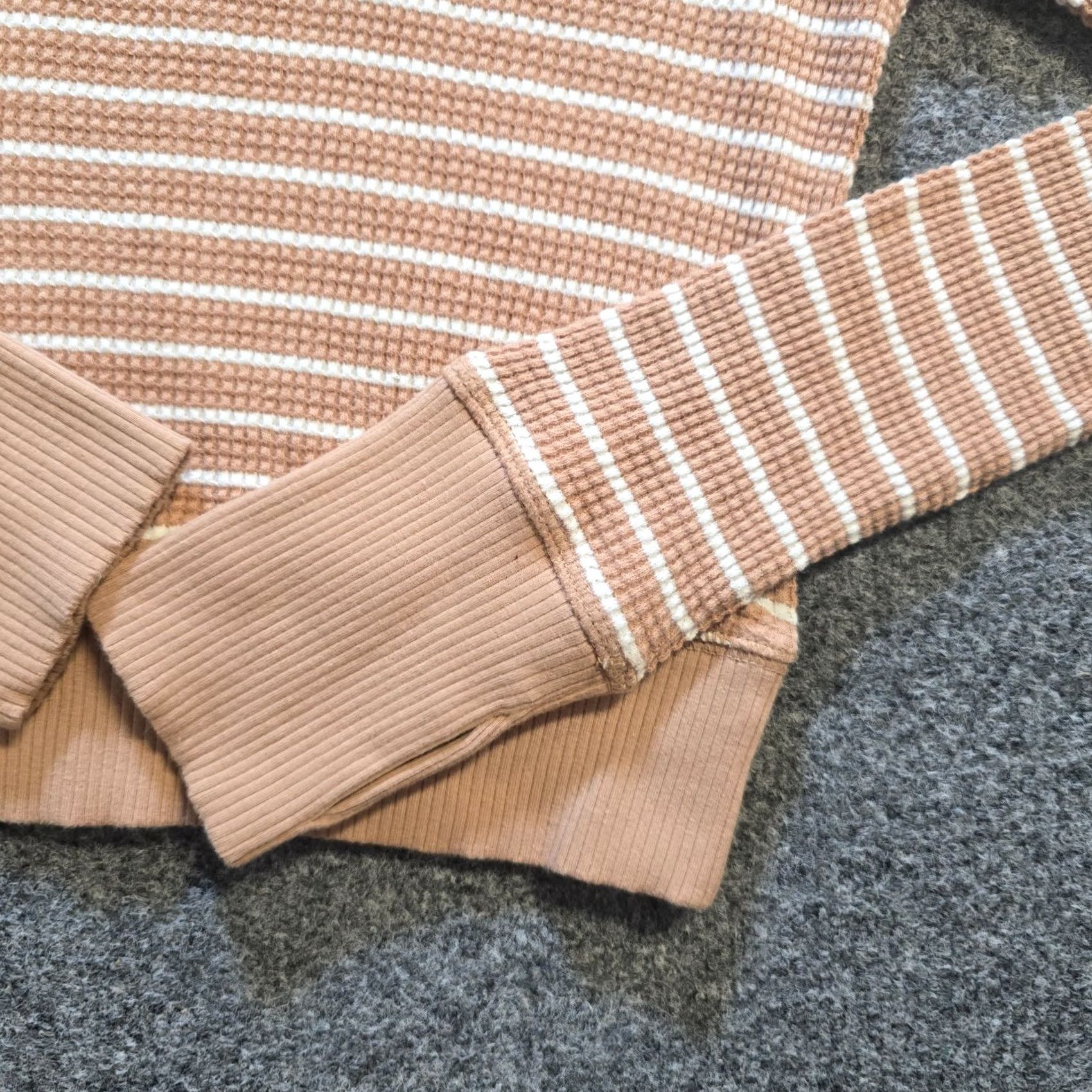 Vintage Aerie Top Womens Small Beige White Striped Thermal Waffle Knit Cropped Casual Shirt Size S / US 4 / IT 40 - 3 Thumbnail