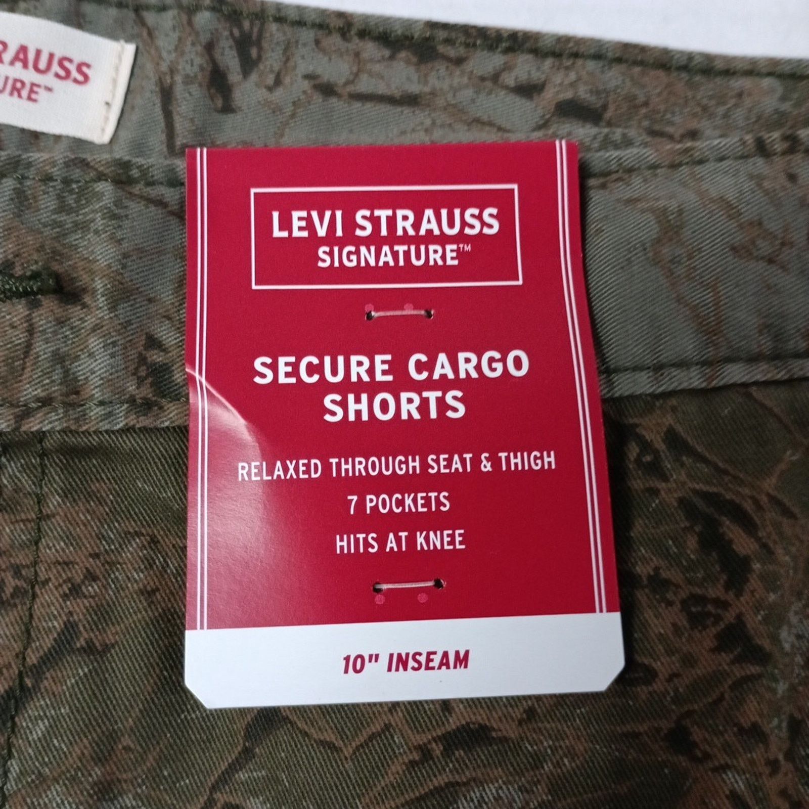 Levi's Levi Strauss Secure Cargo Shorts Men's Size 36 Green Camo Size US 36 / EU 52 - 2 Thumbnail
