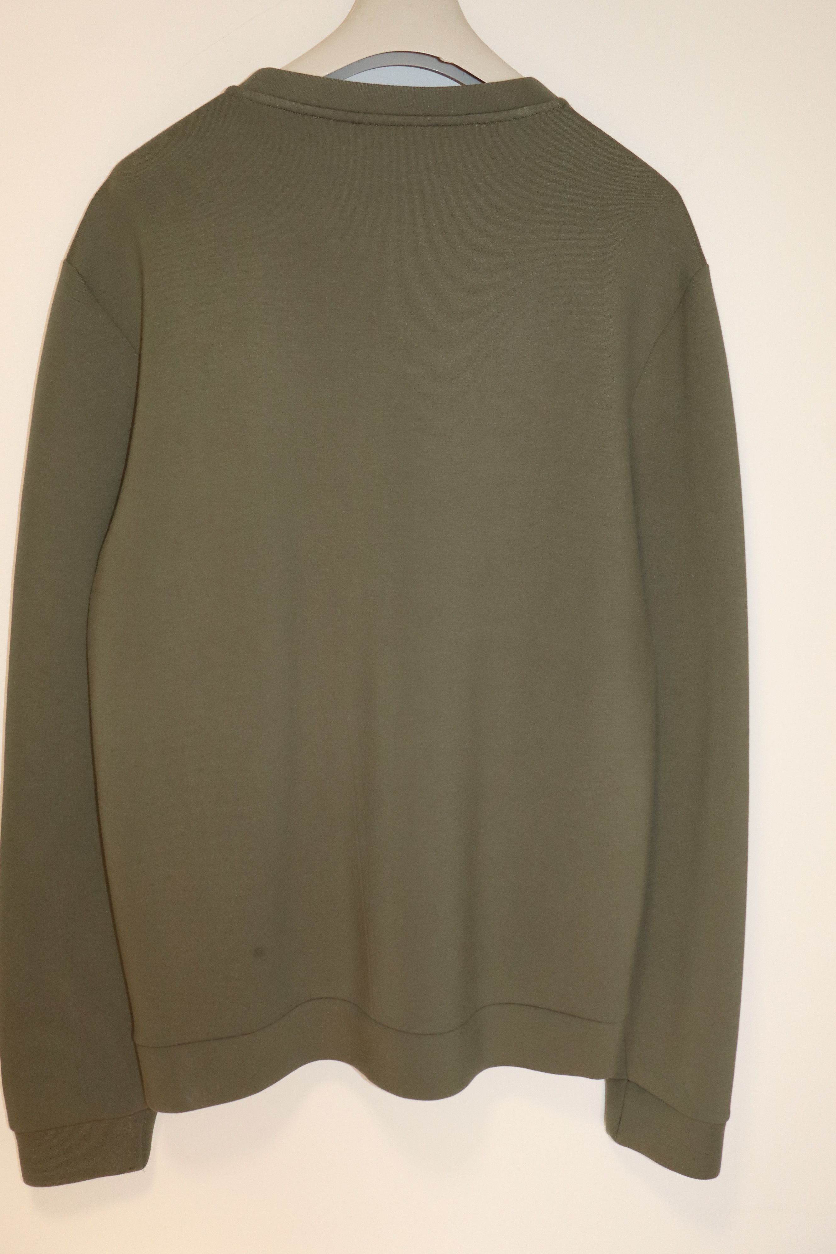 Calvin Klein Embroidered logo sweatshirt Size US L / EU 52-54 / 3 - 9 Thumbnail