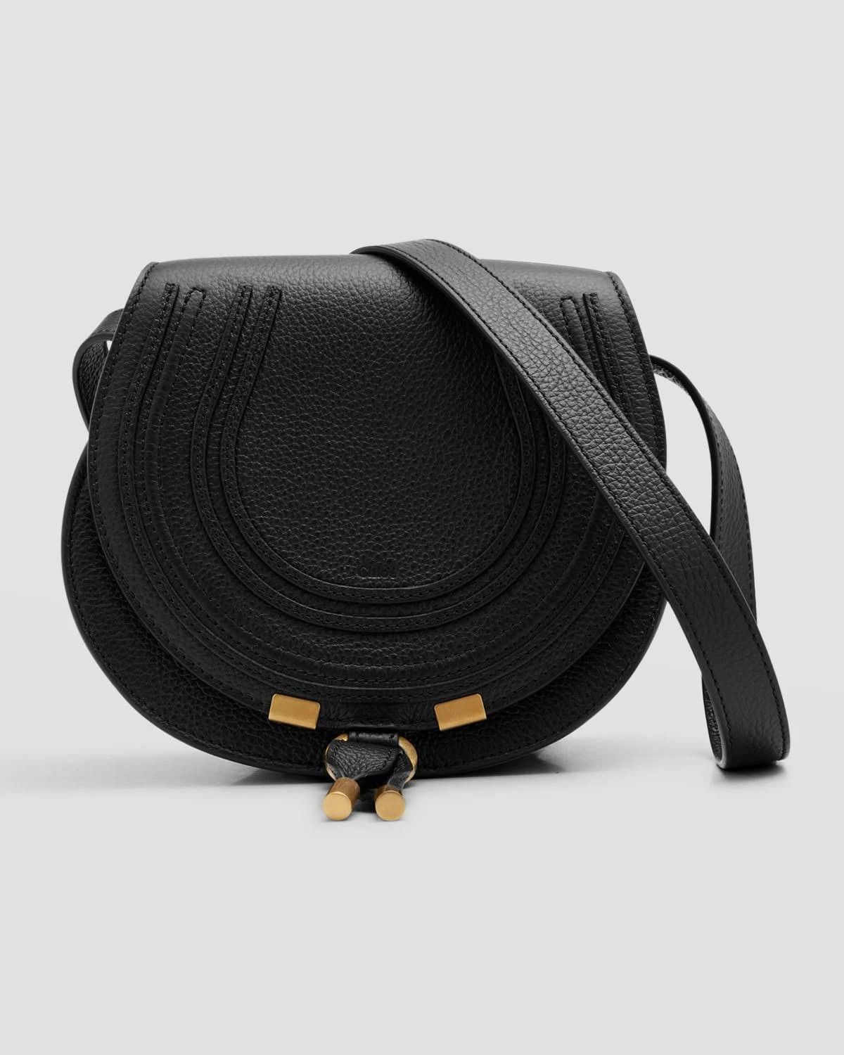o1loc1c0424 Size: OS CHC22 Marcie Nano Bag in Black