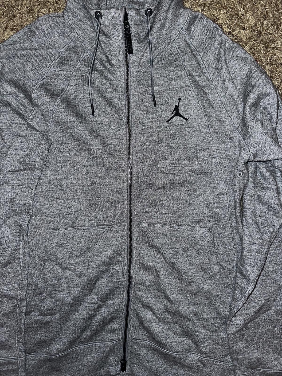Designer Air Jordan Men’s Sportswear Wings Tech Fleece Hoodie Size US L / EU 52-54 / 3 - 4 Thumbnail