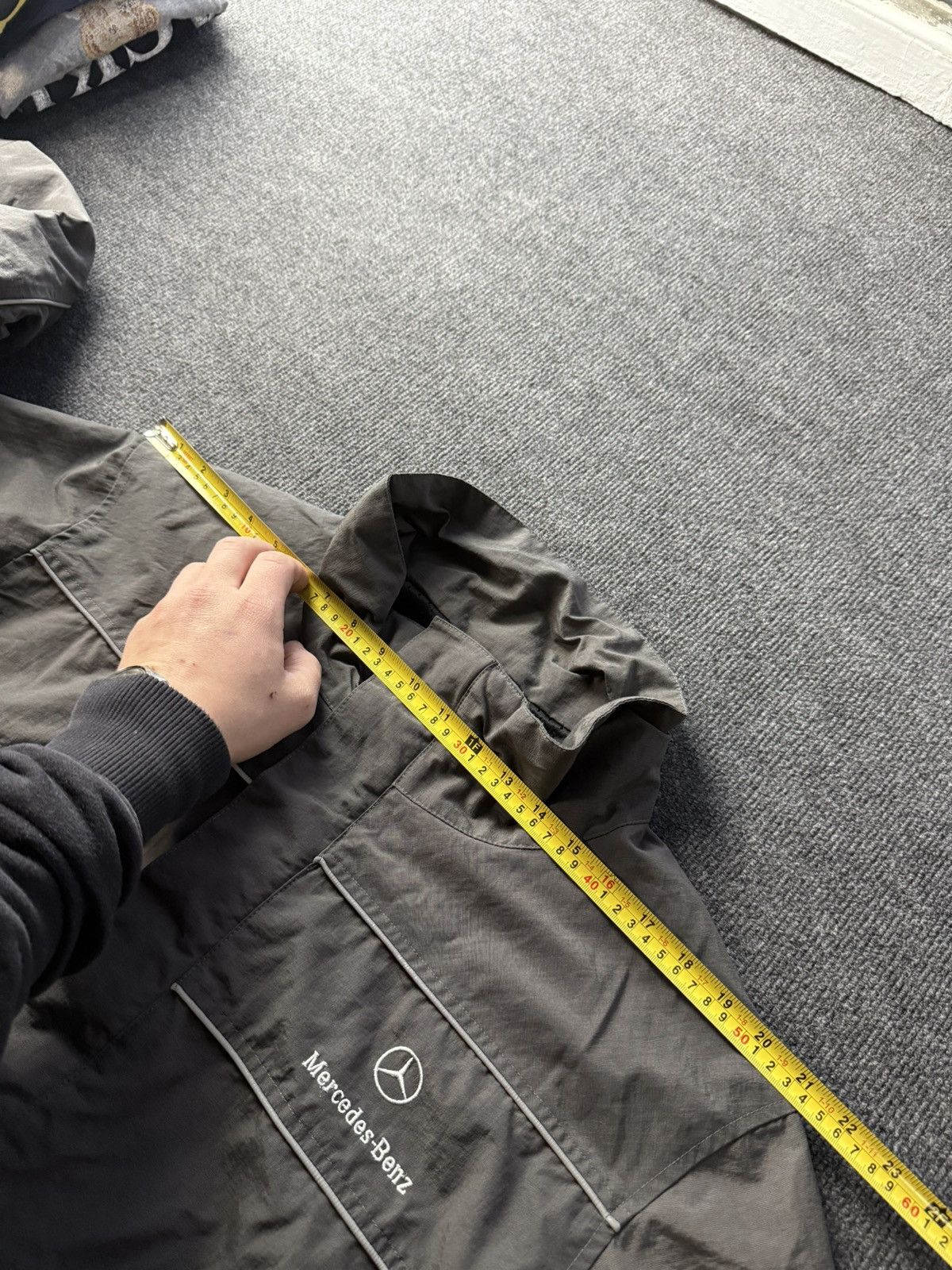 Mercedes-Benz 00s Racing Mercedes Benz Jacket Grey L Y2K Windbreaker Tech Size US L / EU 52-54 / 3 - 20 Thumbnail