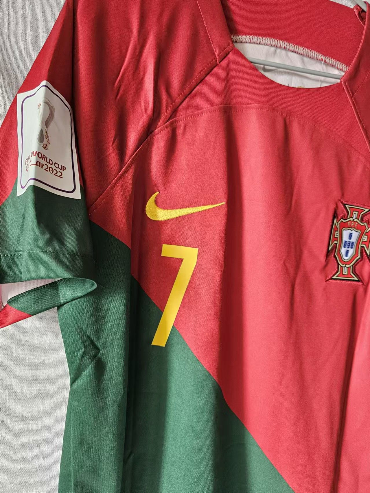 Other 2022 Portugal #7 C Ronaldo Jersey Home L Size US L / EU 52-54 / 3 - 3 Thumbnail