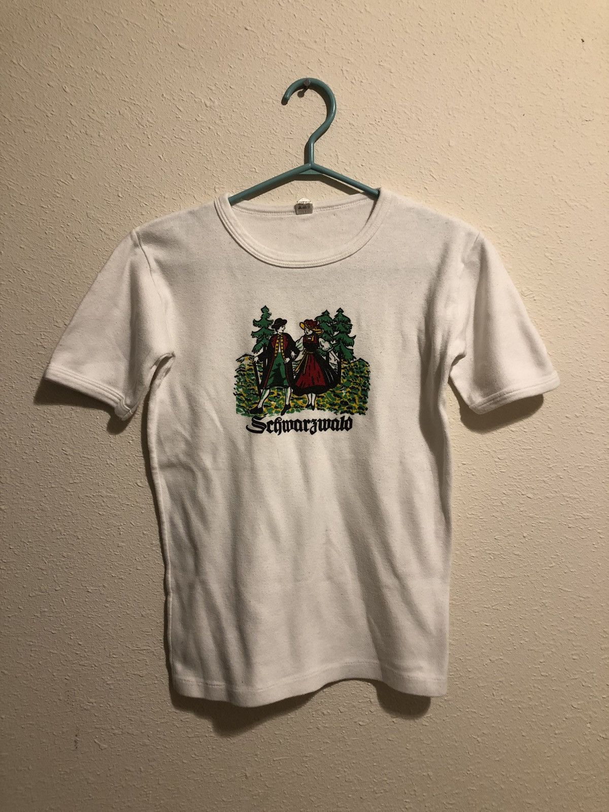 Vintage Vintage 90’s German ‘Schwartzwald’ Single Stitch T Shirt Size US M / EU 48-50 / 2 - 1 Thumbnail