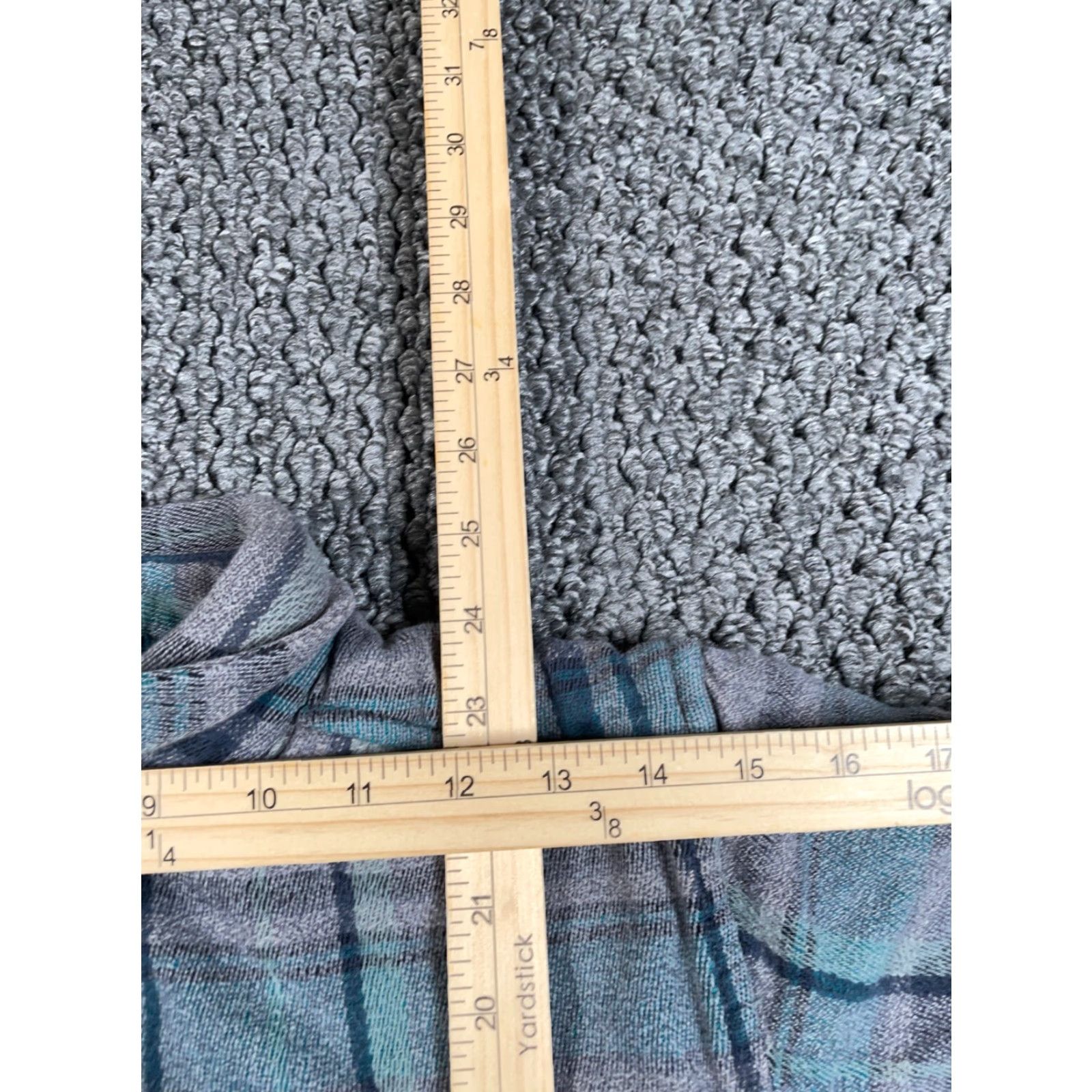 KAVU KAVU Heavyweight Flannel Shirt Adult Medium Gray Plaid Workwear Grunge Size US M / EU 48-50 / 2 - 7 Thumbnail
