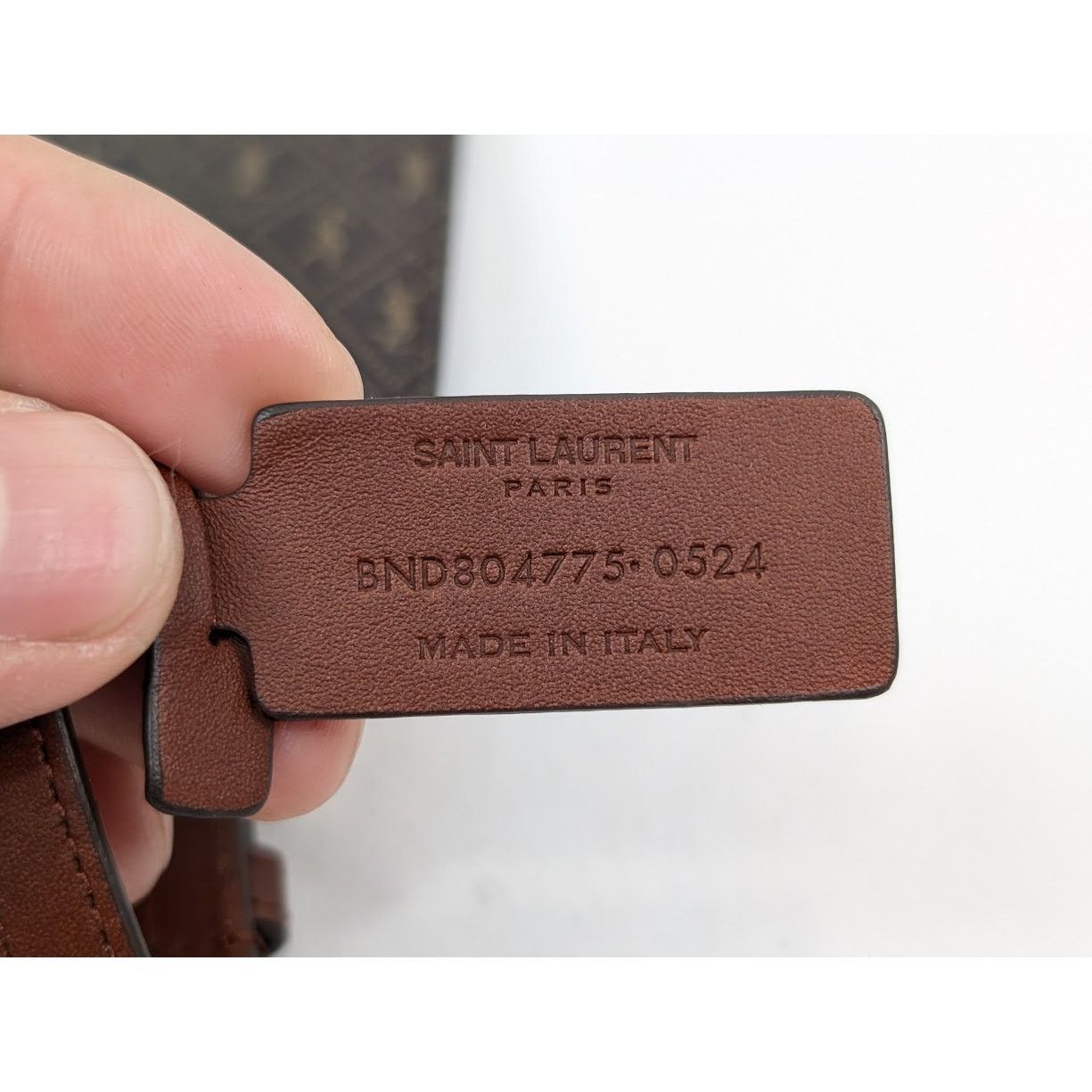 Saint Laurent Paris o1rshd1 Size : OS / Luggage Tag in Brown Size ONE SIZE - 9 Thumbnail