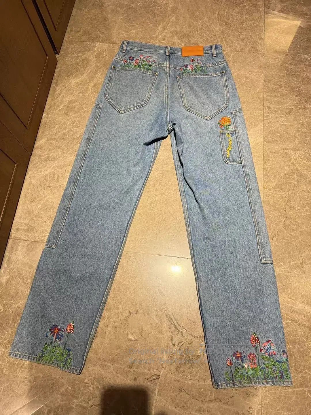 Louis Vuitton Louis Vuitton Floral Embroidery Jeans. Size 28" / US 6 / IT 42 - 2 Thumbnail