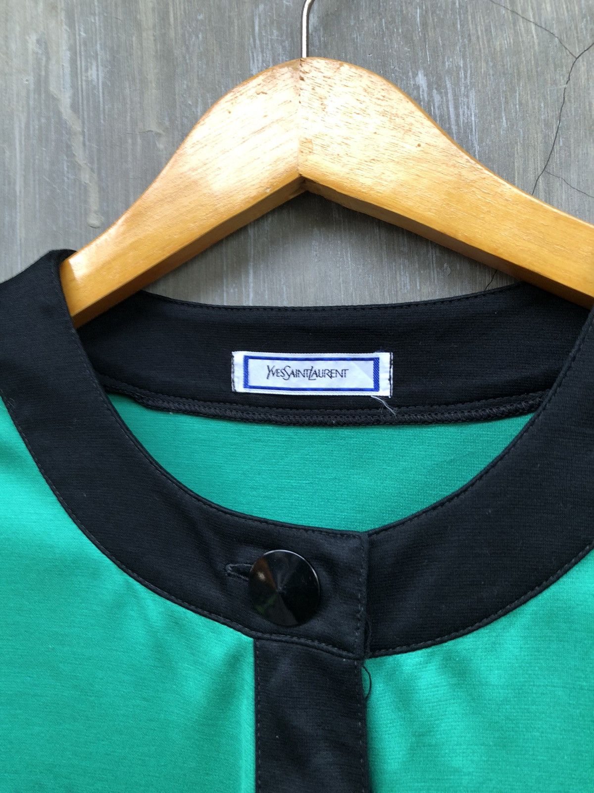 Designer × Yves Saint Laurent Vintage Yves Saint Laurent Button Up Tshirt Size M / US 6-8 / IT 42-44 - 4 Thumbnail
