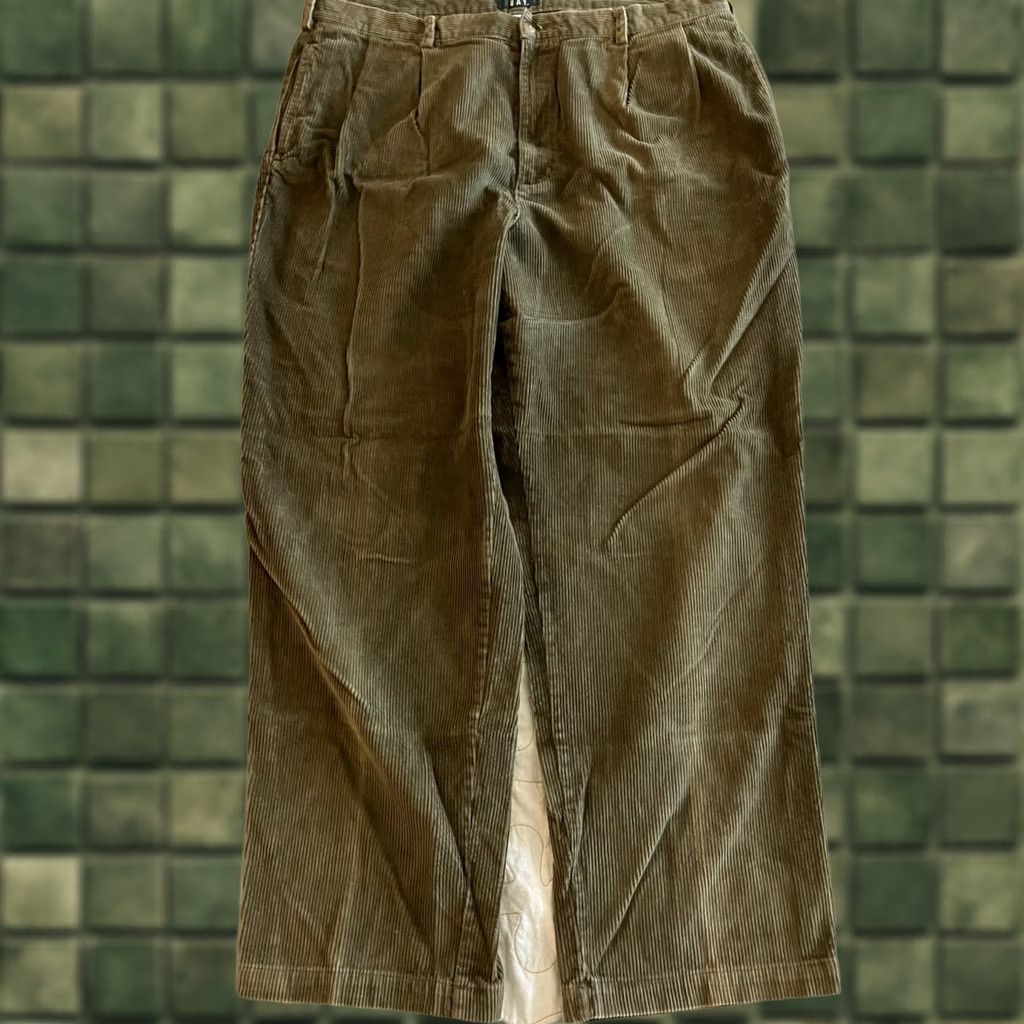 Vintage VINTAGE Trader Bay Men Corduroy Pants 40/29 Black Green Slim? Regular? Size US 40 / EU 56 - 1 Thumbnail