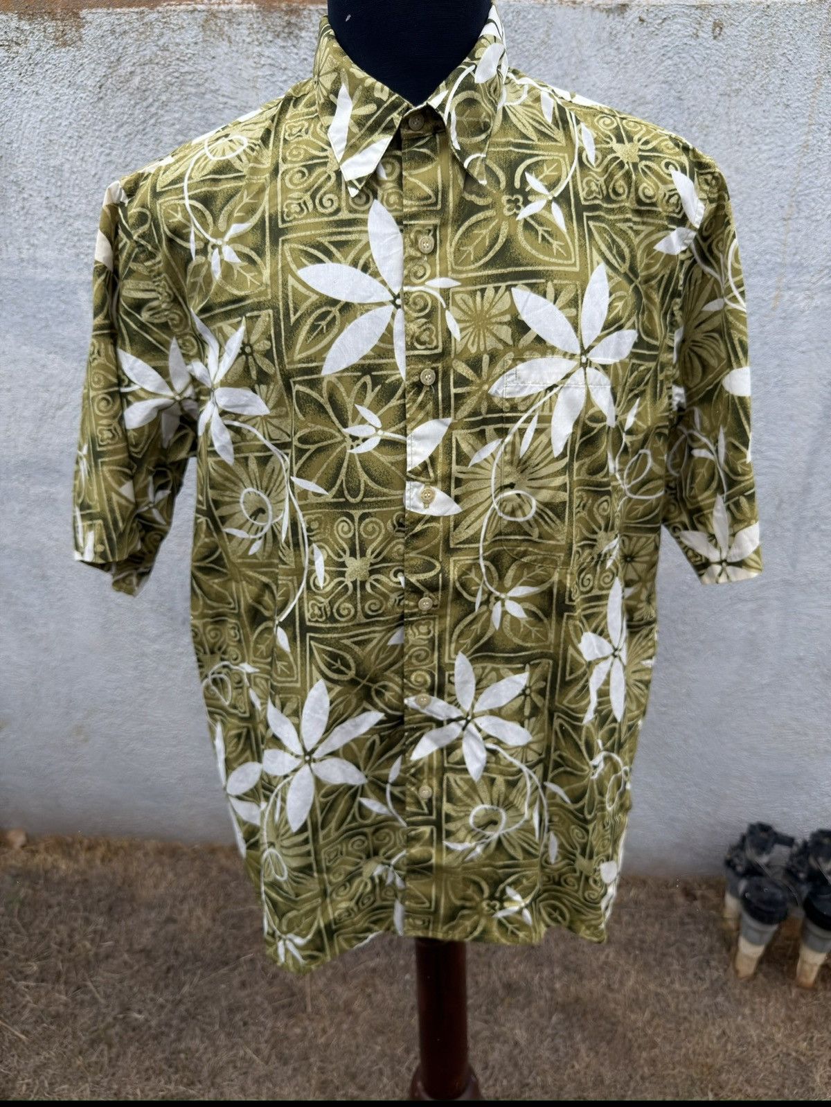 Reyn Spooner RARE Reyn Spooner Elvis Presley Hawaiian Green Floral Men L Size US L / EU 52-54 / 3 - 1 Thumbnail
