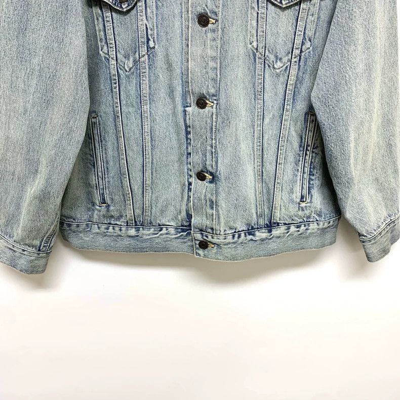 Balenciaga Balenciaga Size M Denim Jacket Size US M / EU 48-50 / 2 - 5 Thumbnail