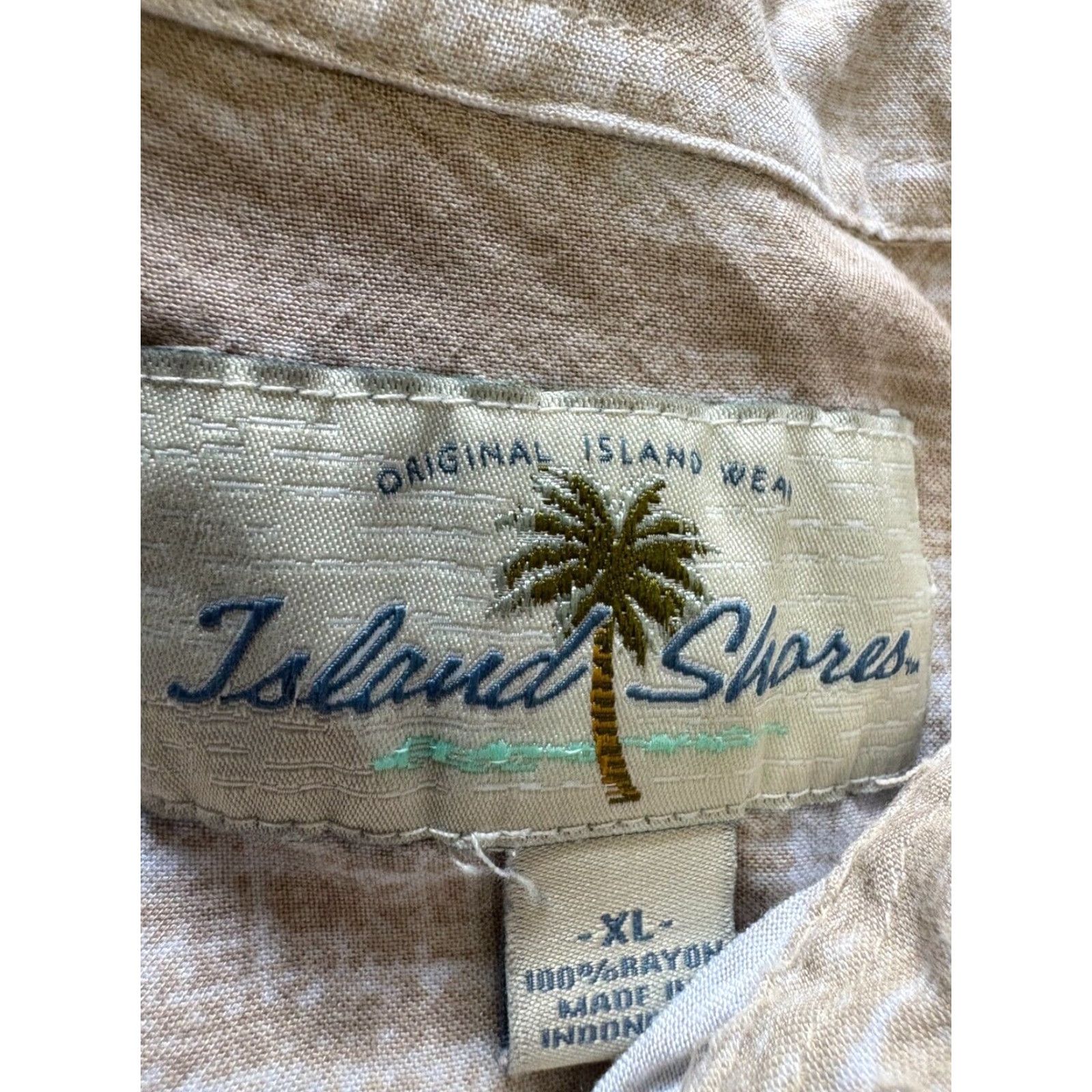 Vintage Island Shores Button Up Shirt Mens XL Hawaiian Rayon Tropical Palm Tree Beige Size US XL / EU 56 / 4 - 2 Thumbnail