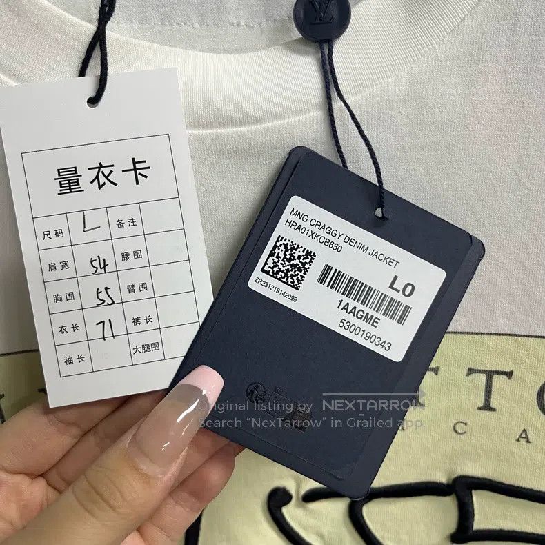 Louis Vuitton Louis Vuitton White solid monogram Logo printed crewneck l Size US L / EU 52-54 / 3 - 3 Thumbnail