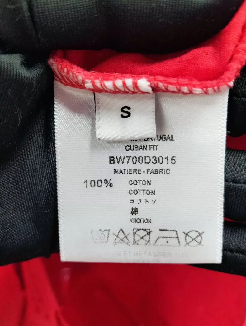 Givenchy Givenchy Red Short Sleeve S Size Size US S / EU 44-46 / 1 - 4 Thumbnail