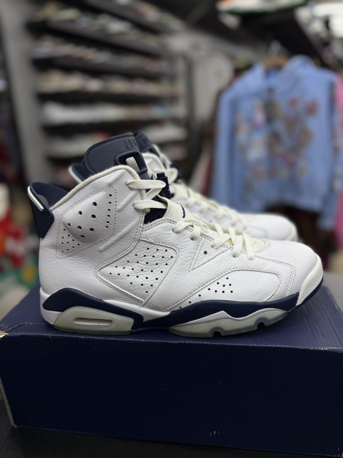 Jordan Brand × Nike Jordan 6 Midnight Navy Size 10 Pre Owned W BOX Size US 10 / EU 43 - 1 Thumbnail