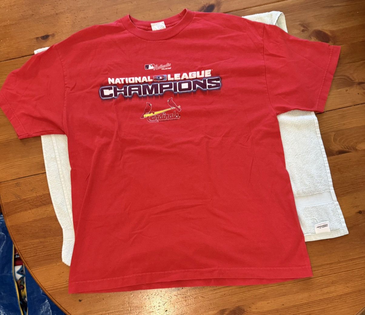 Lee × MLB × Vintage 2006 Cardinals National League Champions Tee Size US XL / EU 56 / 4 - 1 Thumbnail