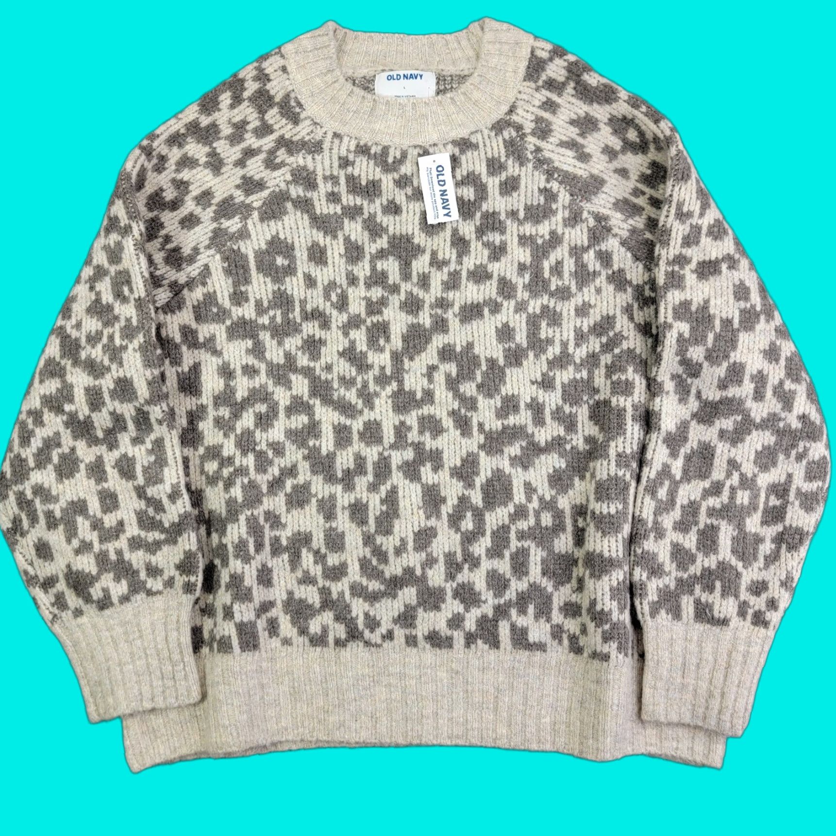 Old Navy Old Navy Sweater Womens Large Cozy Pullover Cheetah Print po-haye 720552-00 Size L / US 10 / IT 46 - 1 Thumbnail