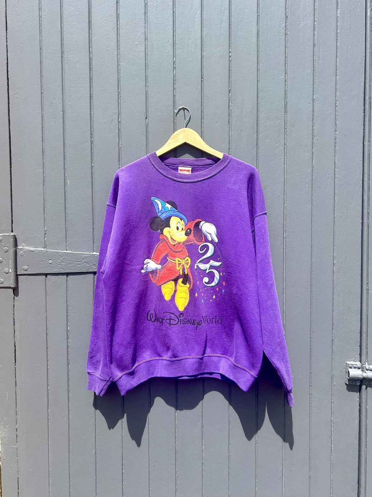 Disney 1996 Walt Disney World Sweater Size M / US 6-8 / IT 42-44 - 1 Thumbnail