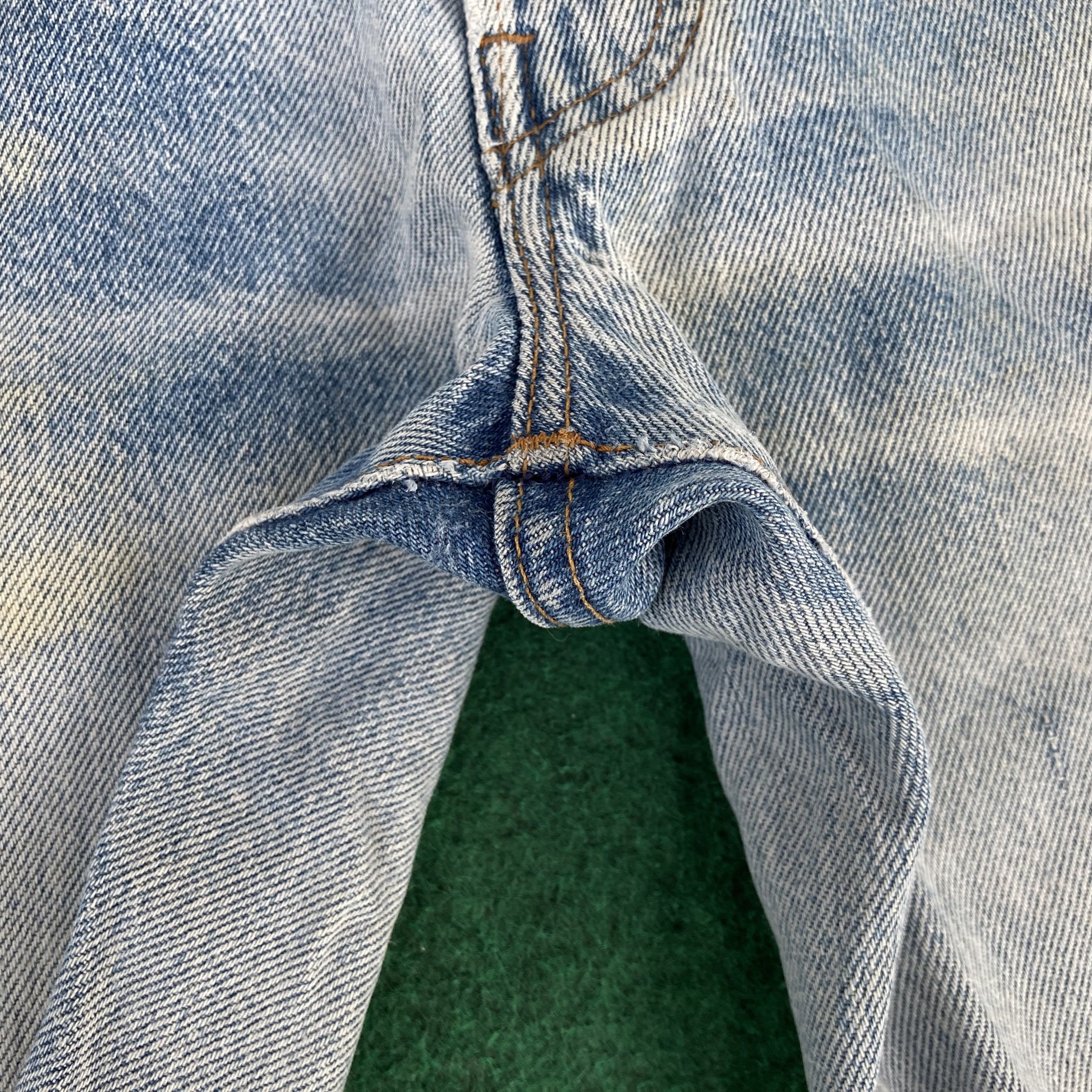 Levi's × Vintage Vintage Levis 501 Short Jorts Distressed Ripped Stains Jeans Size US 29 - 6 Thumbnail