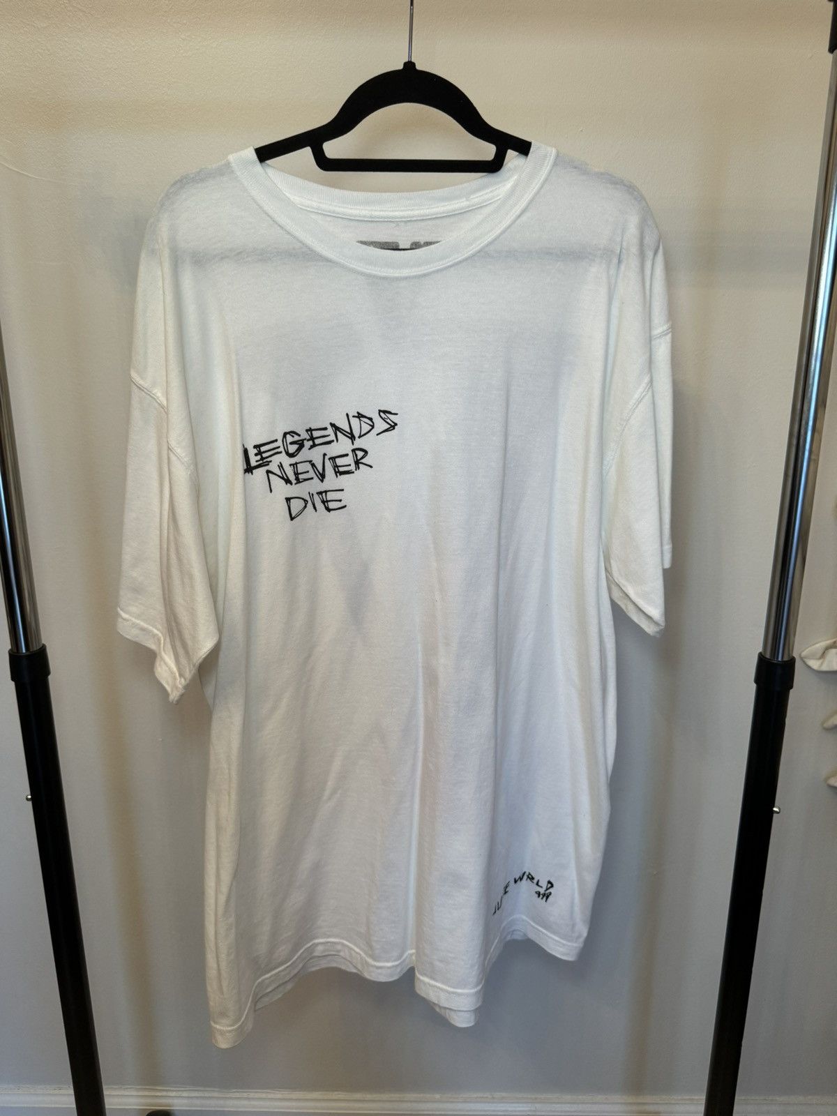 Legends never die tee