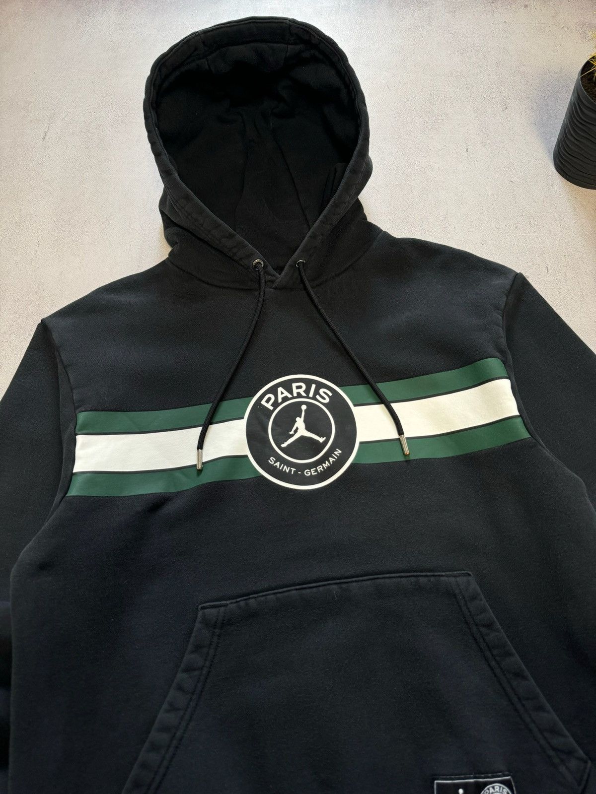 Jordan Brand × Vintage Vintage Paris Saint Germain Jordan Hoodie PSG Football Rare Size US M / EU 48-50 / 2 - 3 Thumbnail