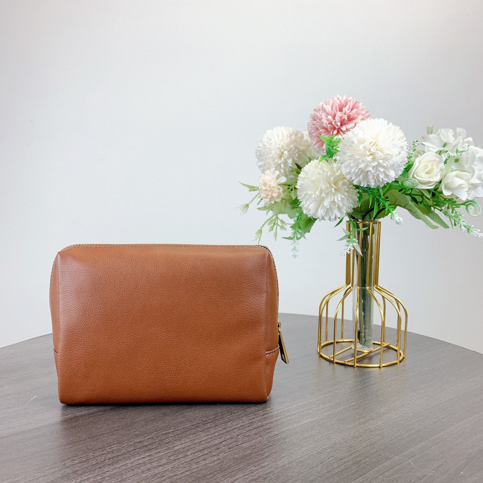 Fossil Fossil SWL2884210 Sofia Cosmetic Case IN Medium Brown Size ONE SIZE - 2 Thumbnail