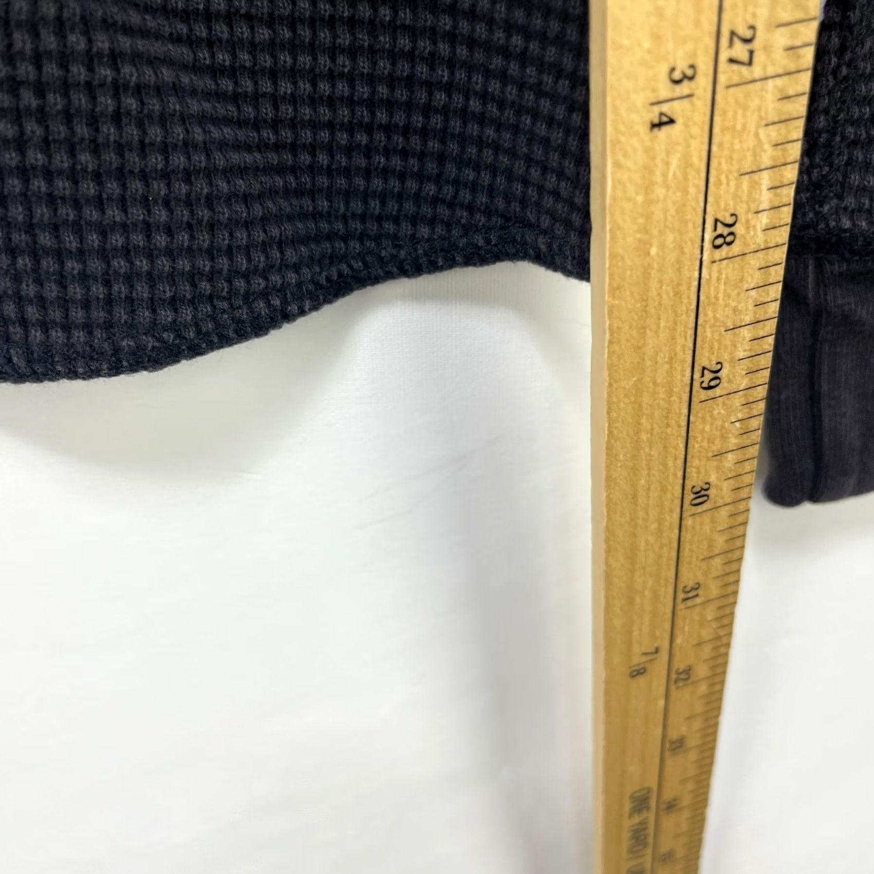 Eddie Bauer VINTAGE Eddie Bauer Thermal Shirt L Black 90s Knit Cotton Long Sleeve Crew Neck Shirt Mens Regular Size US L / EU 52-54 / 3 - 7 Thumbnail