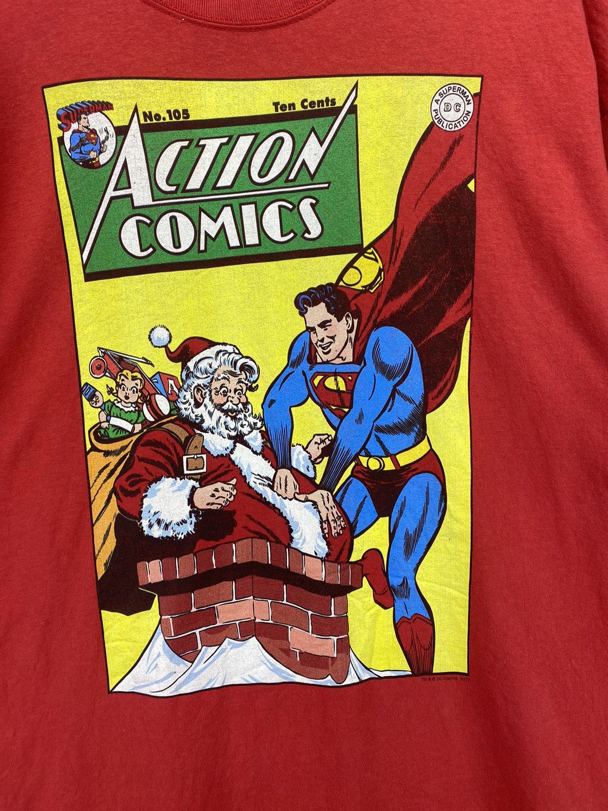 DC Comics × Vintage Vintage Superman Christmas Action Comics Tee T Shirts Size US XL / EU 56 / 4 - 6 Thumbnail