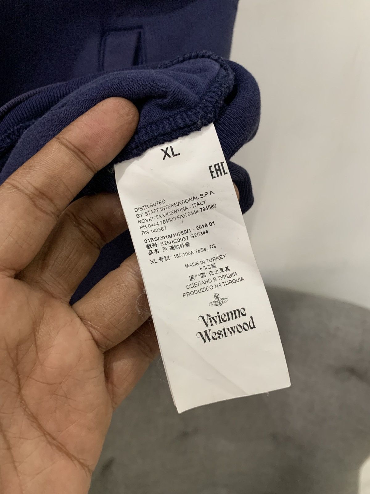 Vivienne Westwood Vivienne Westwood Ziphoodie Size US XL / EU 56 / 4 - 6 Thumbnail