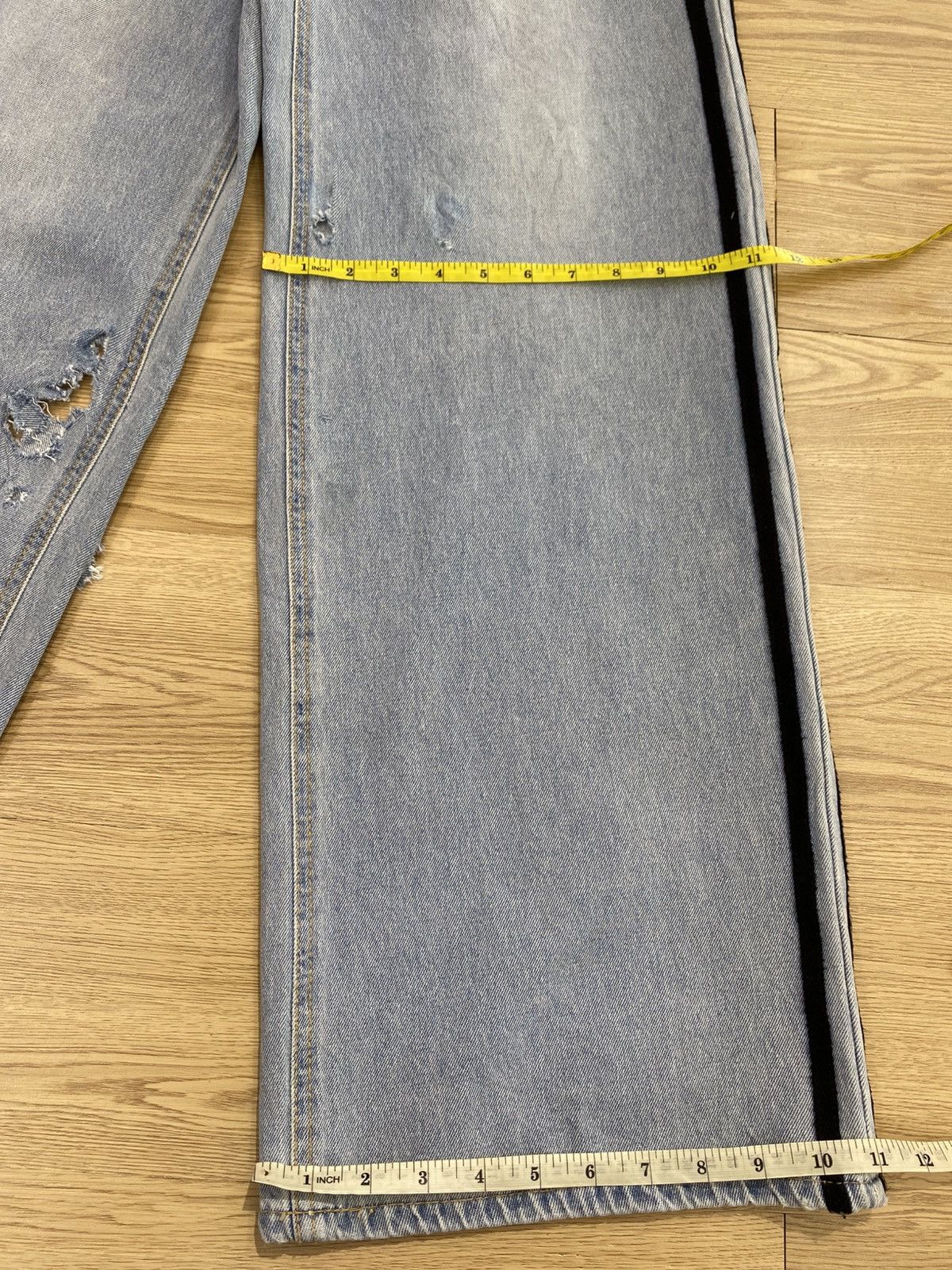 Japanese Brand Vintage Japanese Brand Blue Wash Style Side Line Jeans Size 26" / US 2 / IT 38 - 17 Thumbnail