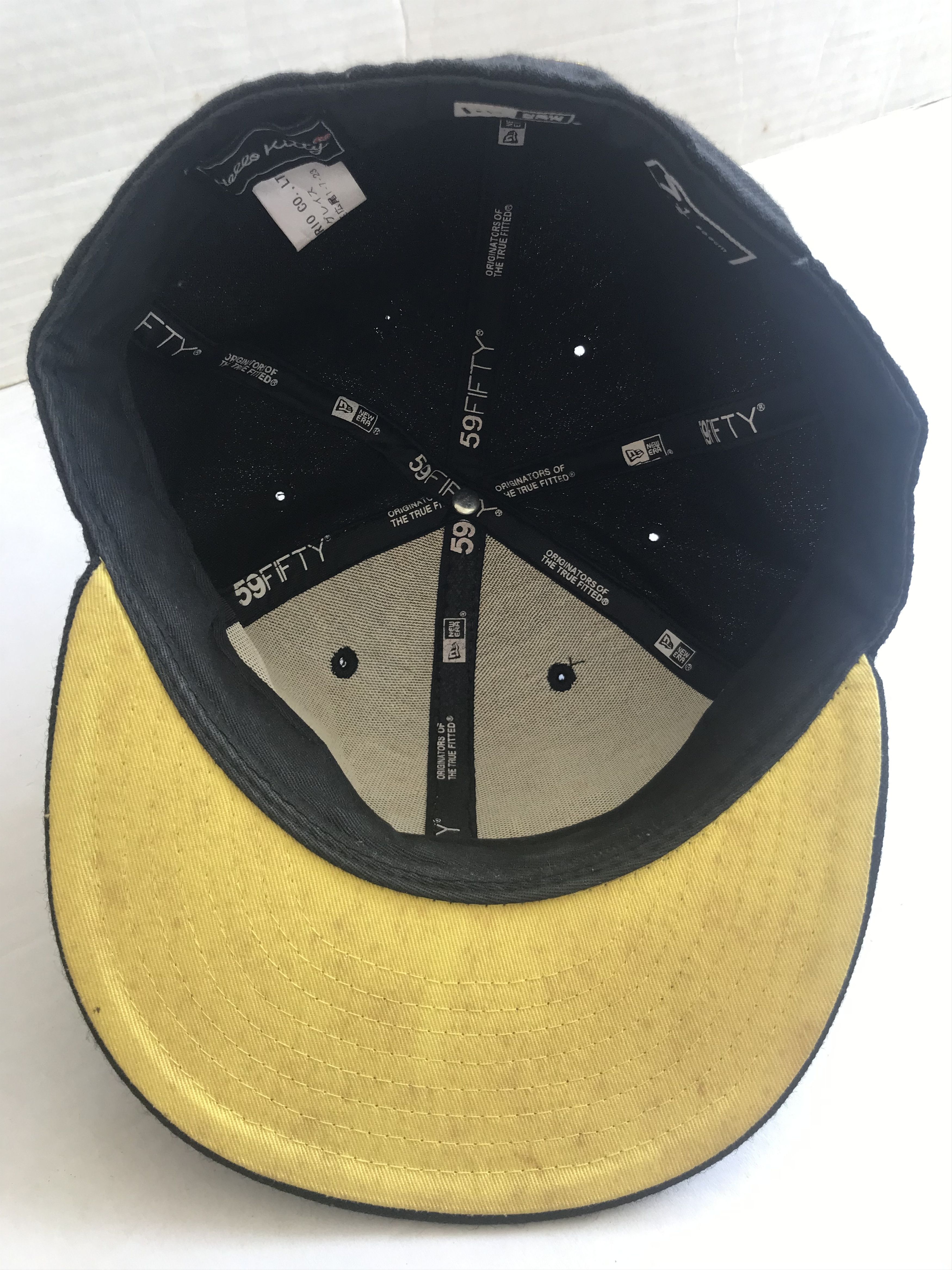 Anime Vintage Hello Kitty Baseball Hat Size ONE SIZE - 6 Thumbnail