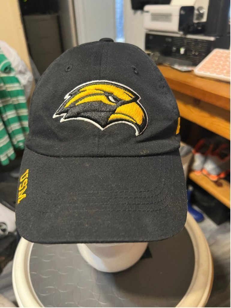 Russell Athletic Men's Russell Black Yellow USM Golden Eagles One Size Size ONE SIZE - 1 Thumbnail