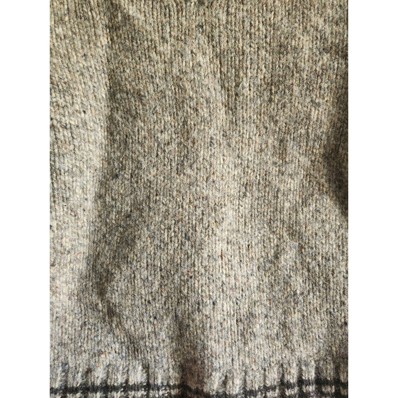 Abercrombie & Fitch Vtg Abercrombie & Fitch V-Neck Women's Wool Sweater-Sm Size S / US 4 / IT 40 - 2 Thumbnail