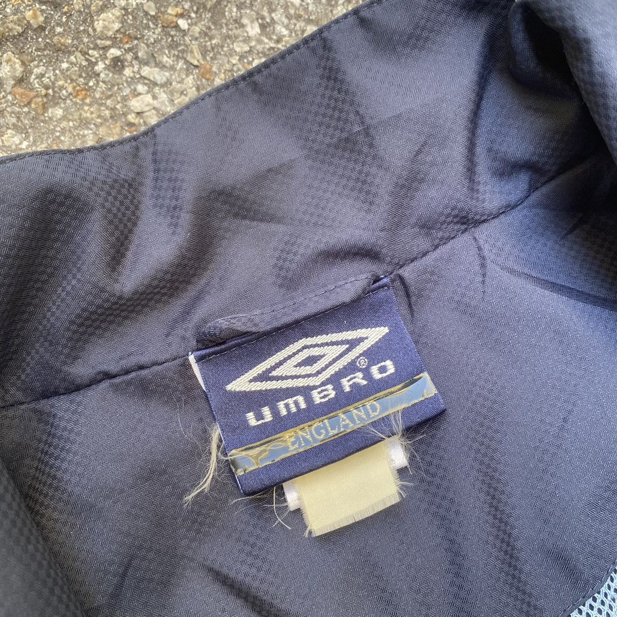 Umbro Vintage England Training Umbro Football Jacket Windbreaker Size US L / EU 52-54 / 3 - 4 Thumbnail