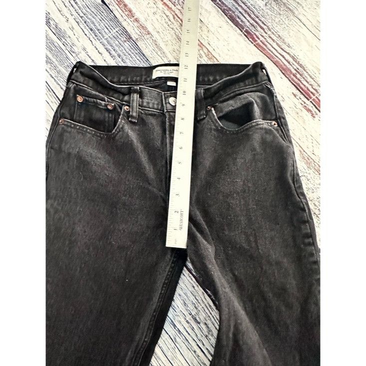 Abercrombie & Fitch Abercrombie & Fitch The 90’s Straight Mid Rise in Washed Bla Size 25" / US 0 / IT 36 - 9 Thumbnail