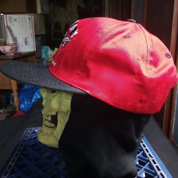 Disney NWT Vintage Disney Mickey Mouse Plane Crazy Snap Hat Cap Size ONE SIZE - 3 Thumbnail