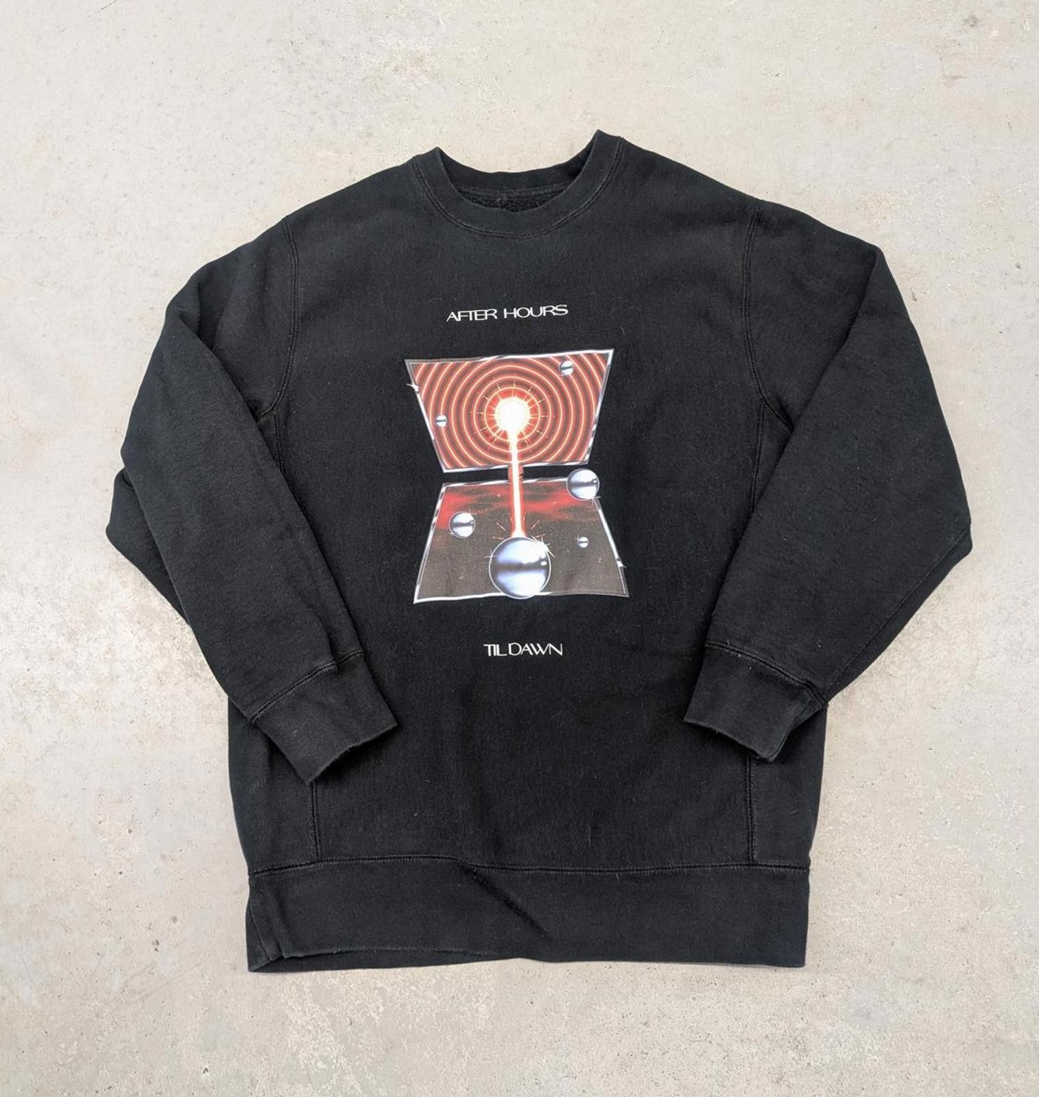XO 2022 XO The Weekend Afterhours Til Dawn Tour Sweater Size US M / EU 48-50 / 2 - 1 Thumbnail