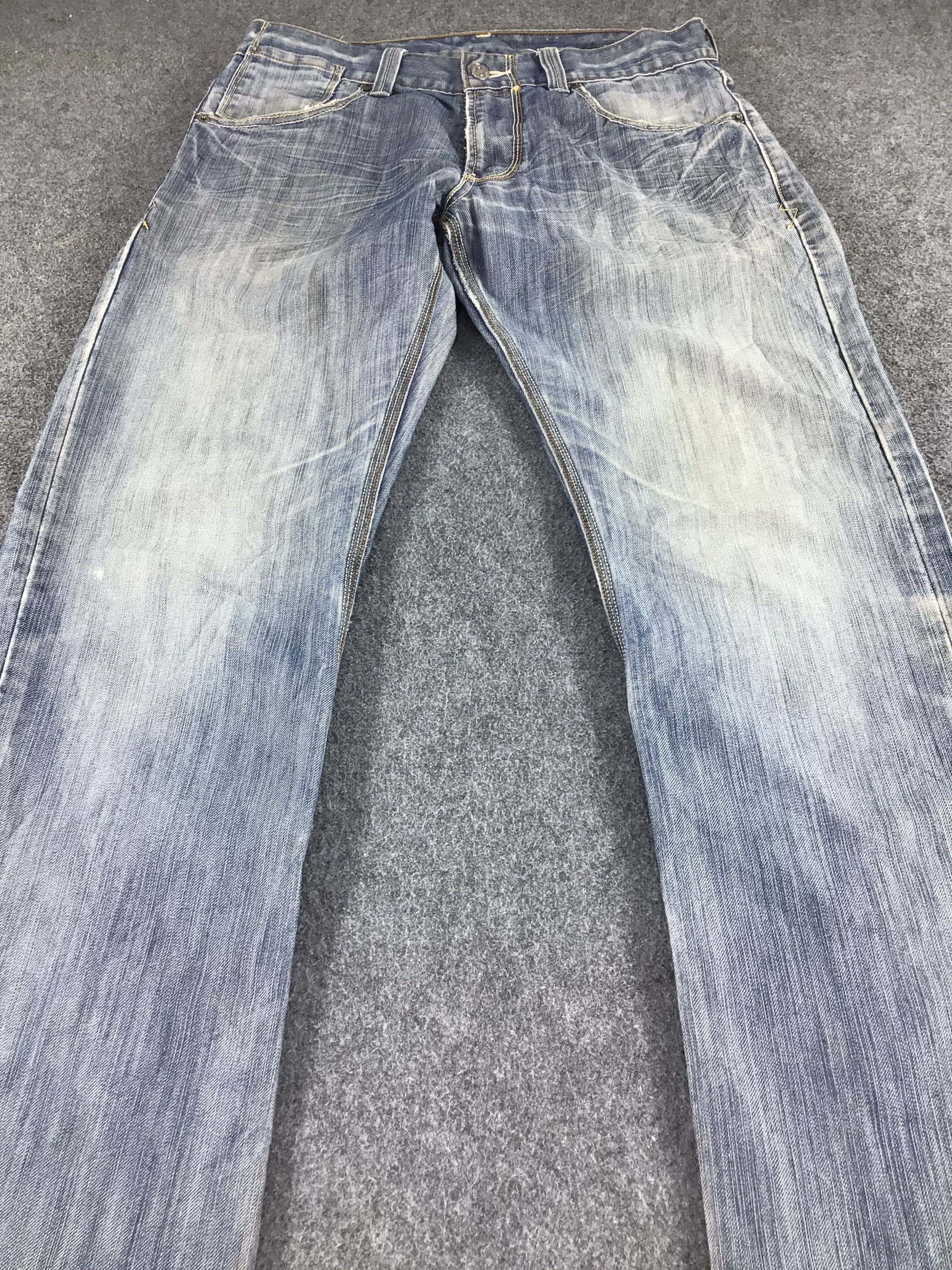 Levi's Vintage Levis 514 Jeans Faded Blue -J592 Size US 32 / EU 48 - 3 Thumbnail