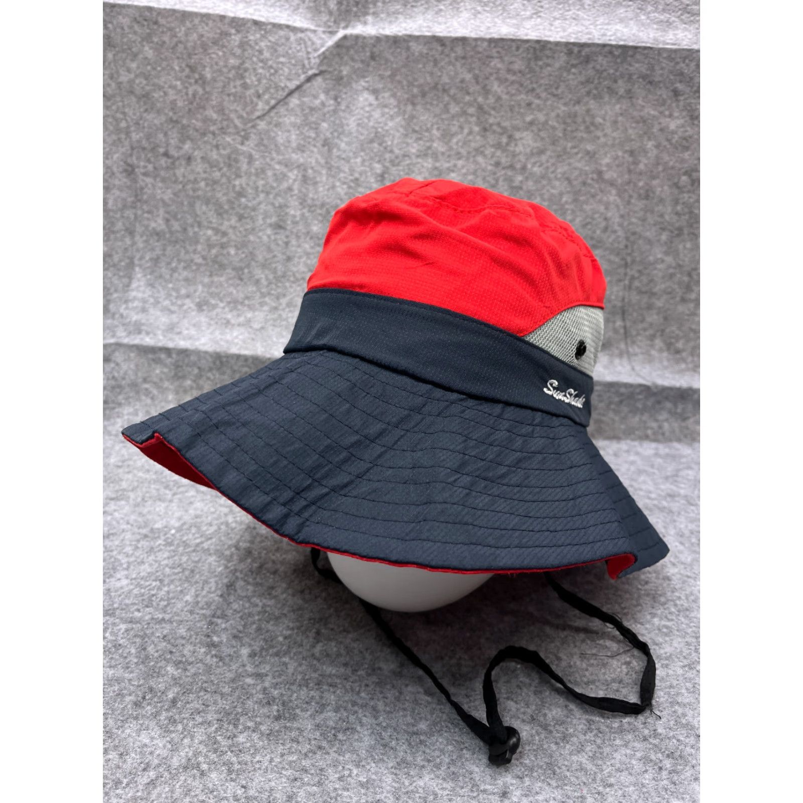Vintage SunShade Sun Hat Womens One Size Blue Red Knit Polyester Ponytail Hole Camp Hat Shade Sun Hat Camp Beach Outdoor Womens One Size Blue SunShade Size ONE SIZE - 4 Thumbnail