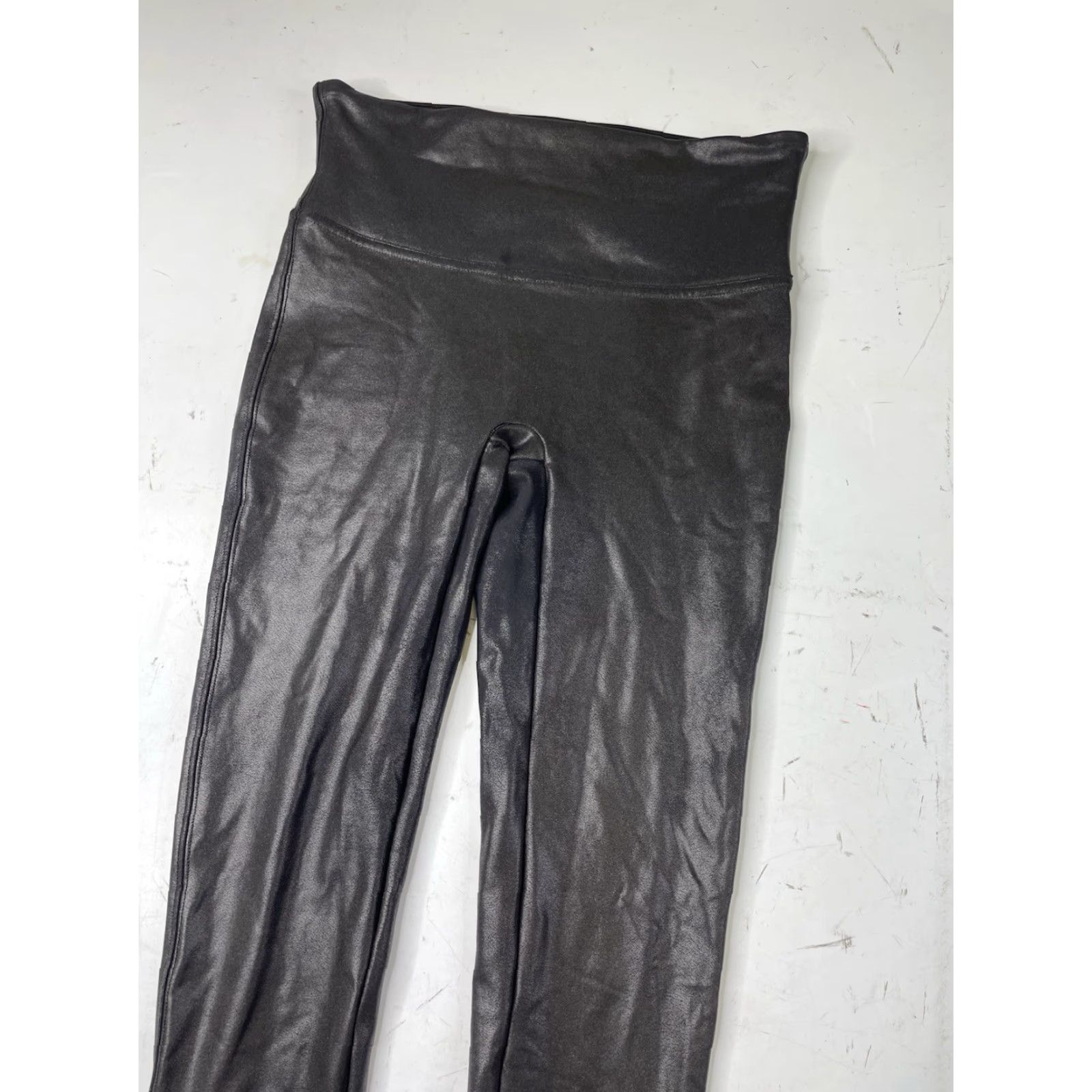 Spanx Spanx Black Faux Leather Leggings Womens Medium High Waist Stretch 2437Q Leggings Casual Activewear Formal Womens Size 32" / US 10 / IT 46 - 2 Thumbnail