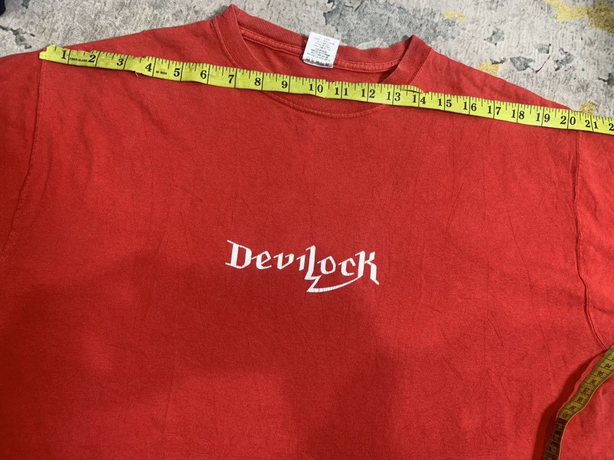 Vintage Devilock centre logo t-shirt Size US XL / EU 56 / 4 - 13 Thumbnail