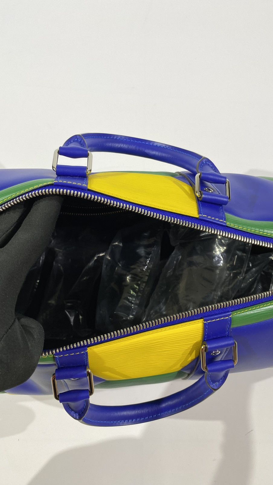 Louis Vuitton × NBA Louis Vuitton X FIFA World Cup Brazil 1 of 1 Duffel Keepall Size ONE SIZE - 13 Thumbnail