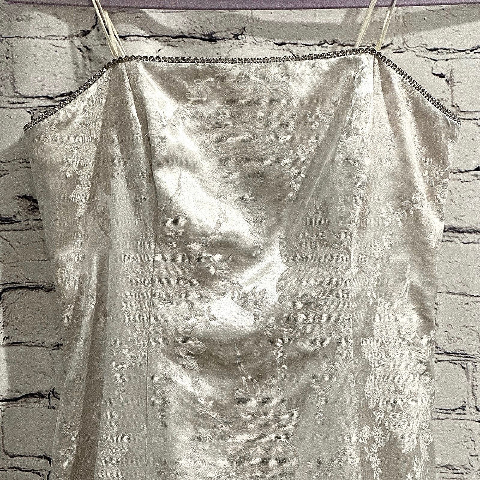 Other Jump Apparel Co Wendye Chaitin White Gown 9/10 Jr 8 Women’s Size M / US 6-8 / IT 42-44 - 8 Thumbnail