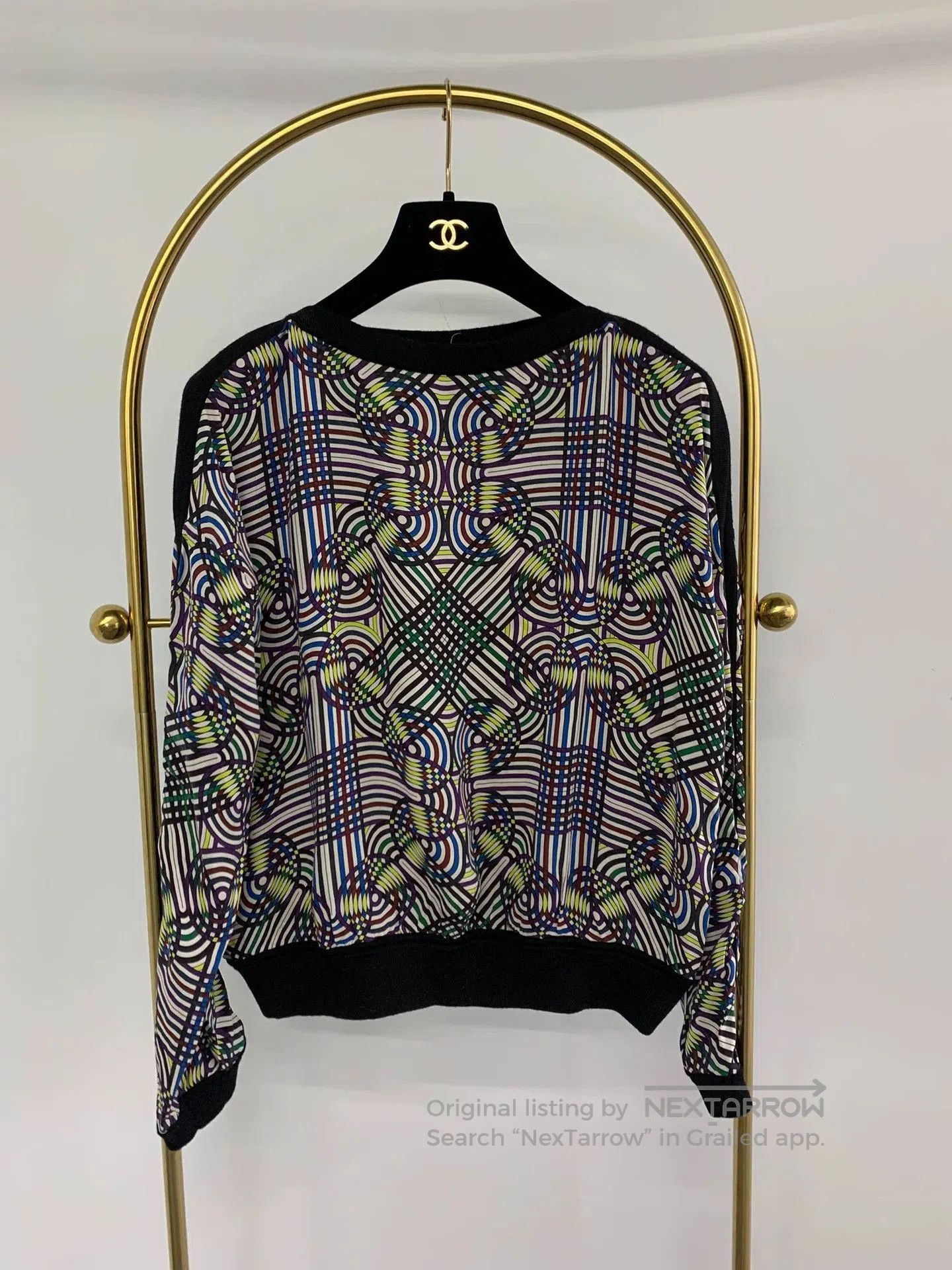 Hermes Hermes White Silk Printed Top. Size US M / EU 48-50 / 2 - 1 Thumbnail